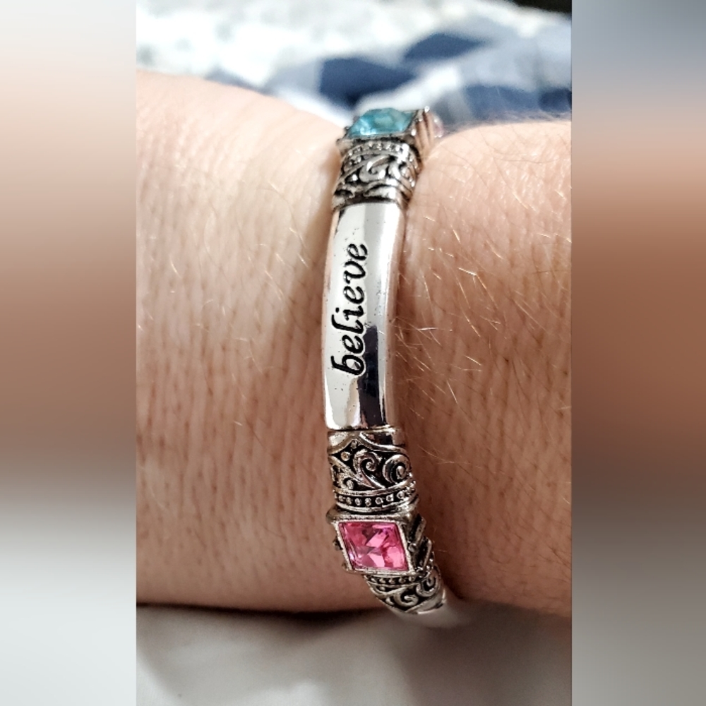 Modern Bracelet With Stones - Picture 3 of 4